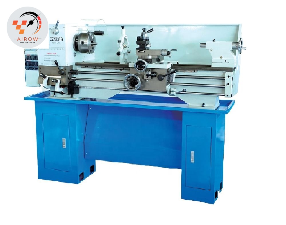 Heavy Equipment De - آلة خراطة معدنية صغيرة يدوية CNC